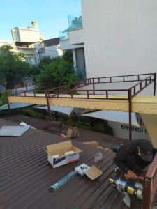 Bạt mái xếp lượn sóng tại Thanh Hoá Bạt mái xếp lượn sóng tại Thanh Hoá