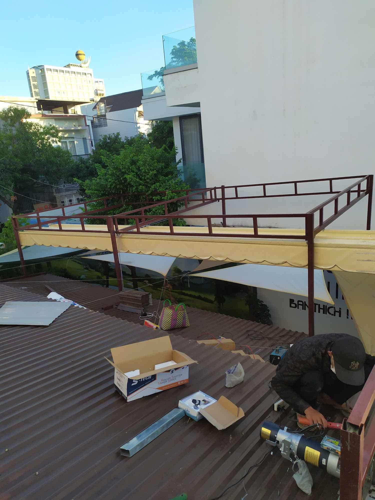 Bạt kéo che nắng ngoài trời ở Thanh Hoá Bạt kéo che nắng ngoài trời ở Thanh Hoá