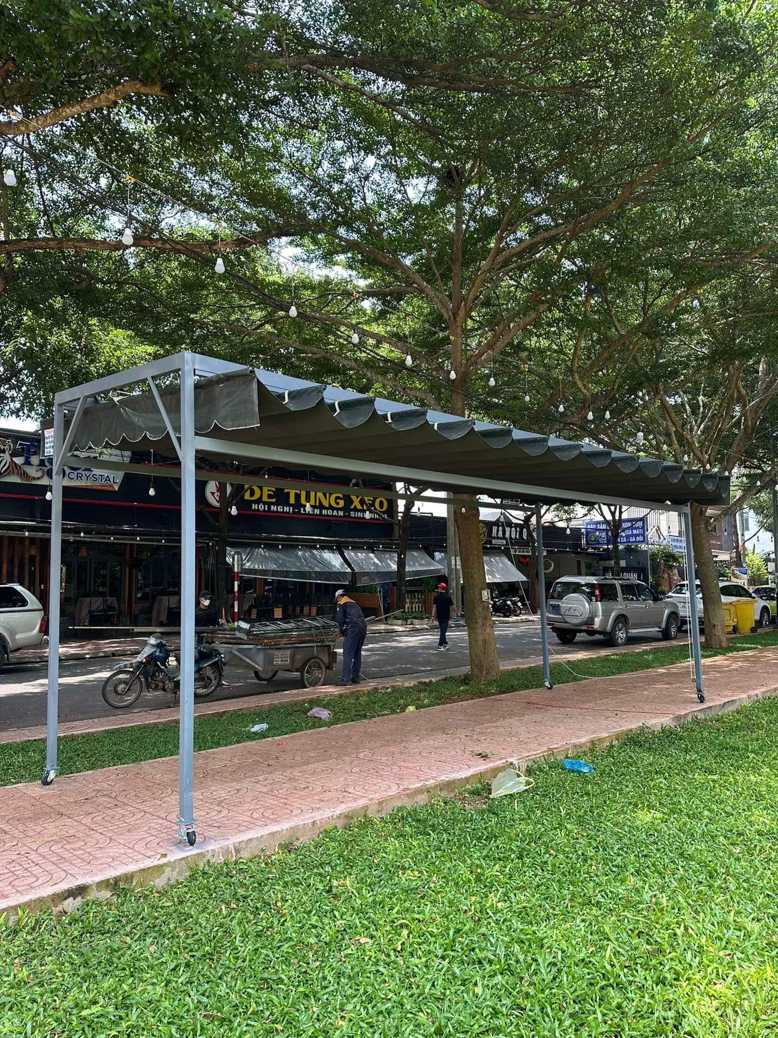 Bạt che nắng mưa sân vườn ngoài trời ở Thanh Hoá Bạt che nắng mưa sân vườn ngoài trời ở Thanh Hoá