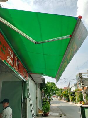 Bạt che nắng mưa tay quay ở Thanh Hoá