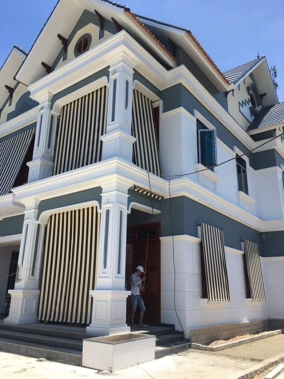 Bạt che nắng tự cuốn ở Vĩnh Lộc Bạt che nắng tự cuốn ở Vĩnh Lộc