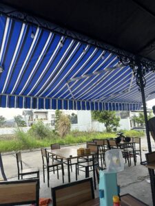 Bạt che nắng mưa tay quay ở Thanh Hoá