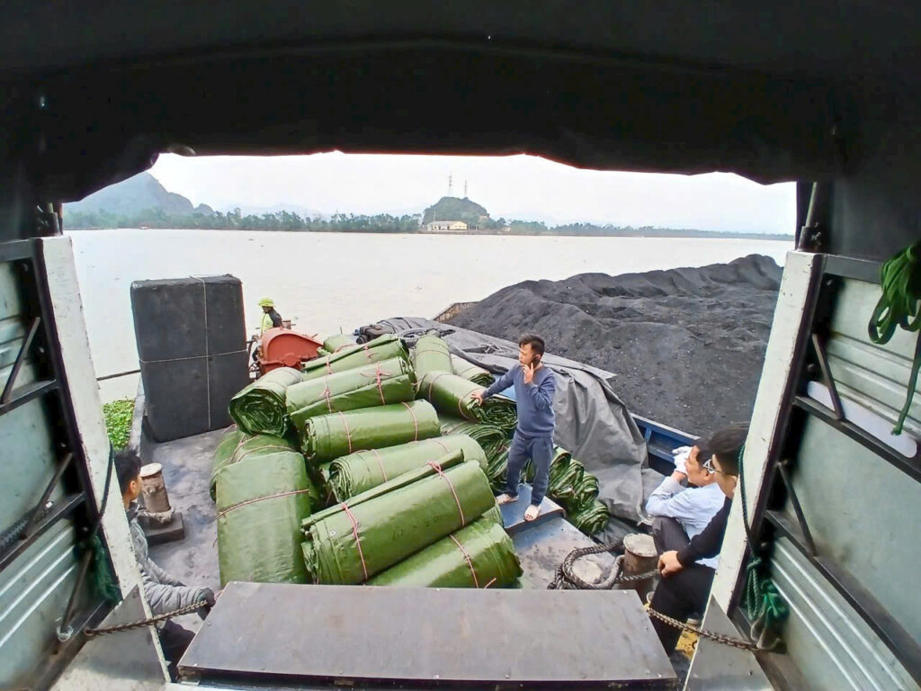 Bạt che tàu thuyền, trùm hàng ở Thanh Hoá Bạt che tàu thuyền, trùm hàng ở Thanh Hoá