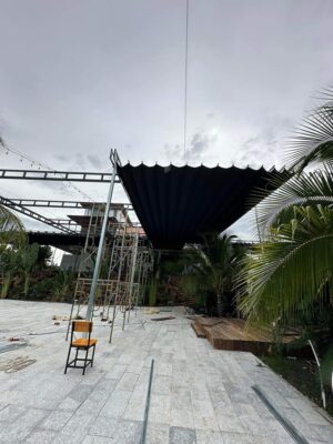 Bạt xếp lượn sóng nhà để xe ở Thanh Hoá