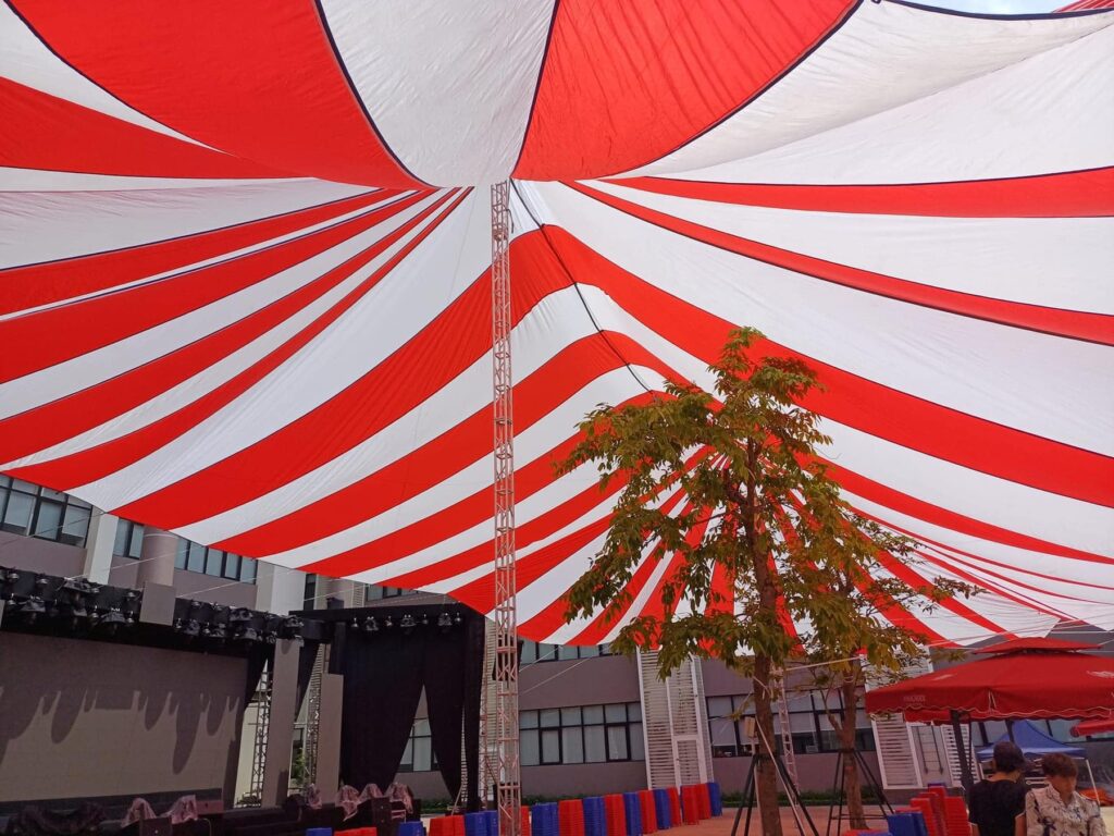 Hệ dù hai trụ (Dù cánh dơi/Dù hai đỉnh) tại Thanh Hoá Hệ dù hai trụ (Dù cánh dơi/Dù hai đỉnh) tại Thanh Hoá