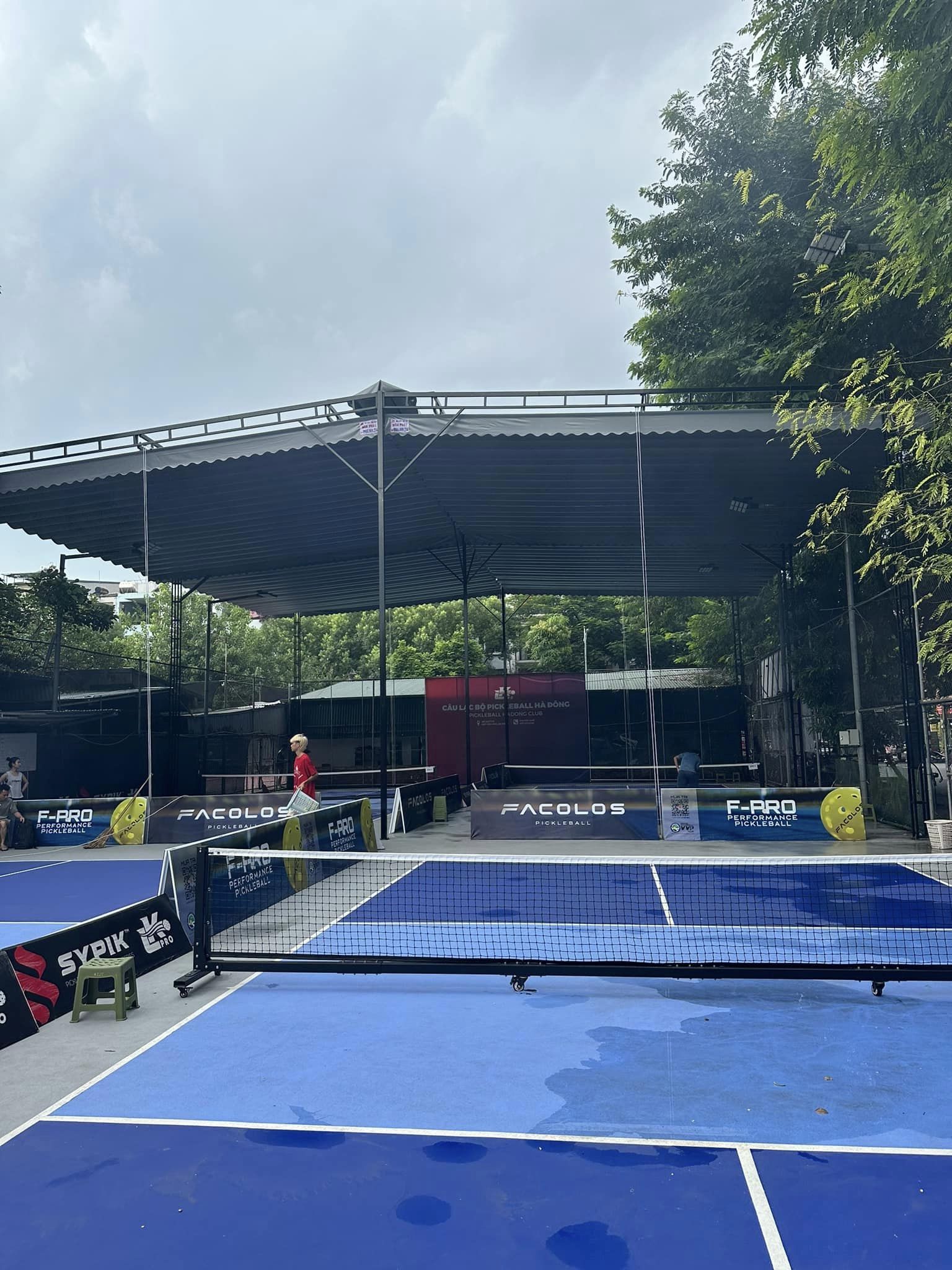 Mái bạt che nắng sân Pickleball Thanh Hoá Mái bạt che nắng sân Pickleball Thanh Hoá
