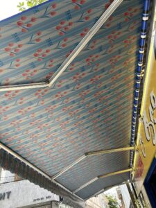 Bạt che nắng mưa tay quay ở Thanh Hoá