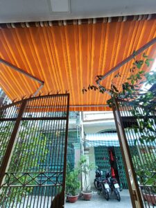 Bạt che nắng mưa tay quay ở Thanh Hoá