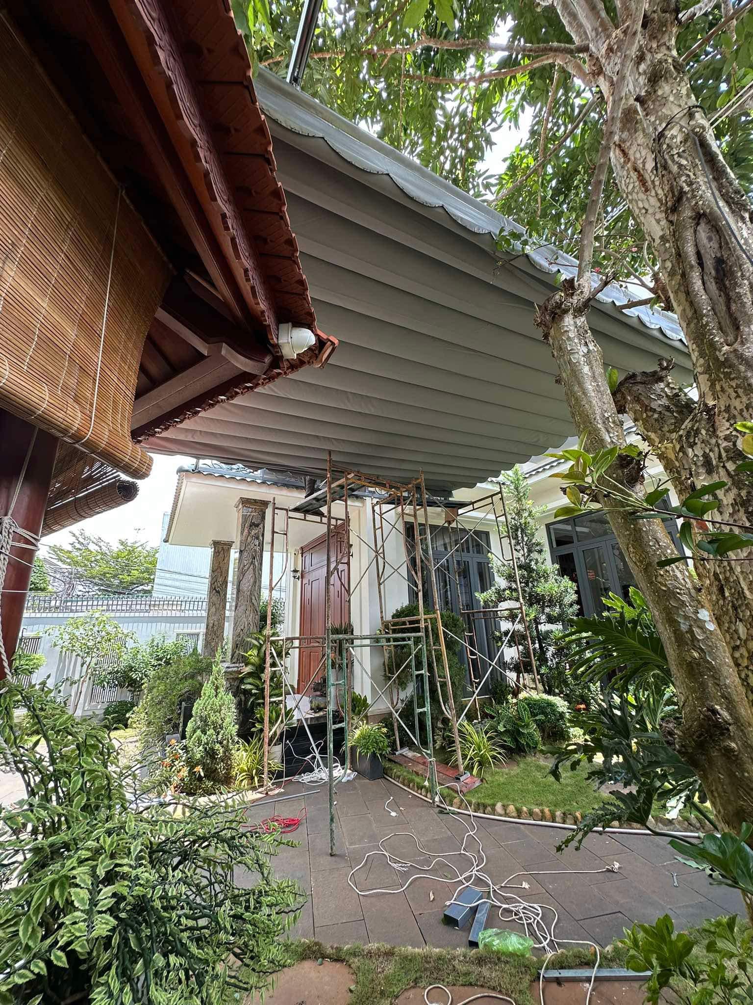 Bạt che nắng mưa ngoài trời ở Bỉm Sơn Bạt che nắng mưa ngoài trời ở Bỉm Sơn