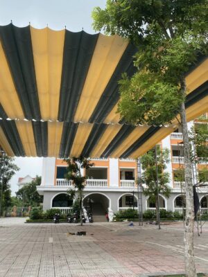 Bạt mái xếp lượn sóng trường học tại Thanh Hoá