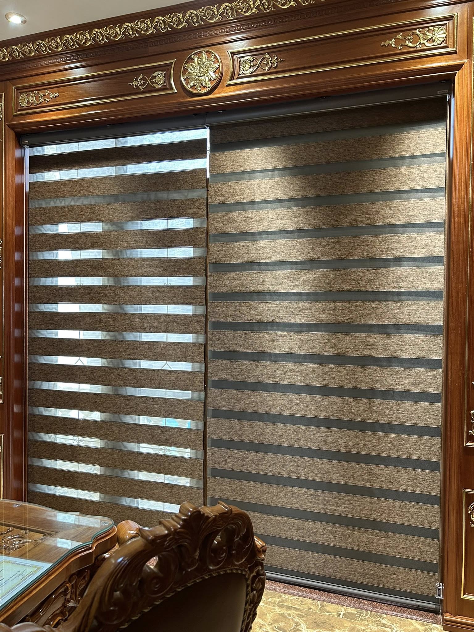 Công rình lắp đặt rèm cầu vồng ở Thanh Hoá Công rình lắp đặt rèm cầu vồng ở Thanh Hoá