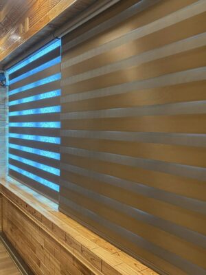 Công rình lắp đặt rèm cầu vồng ở Thanh Hoá