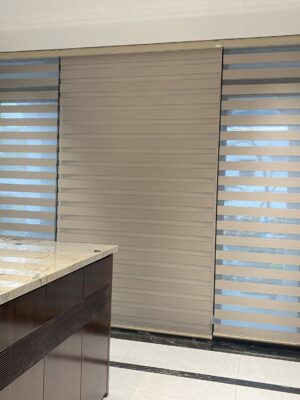 Rèm cầu vồng Thanh Hoá lắp đặt chỗ phòng tắm