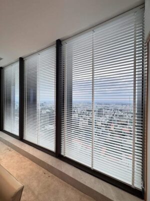 Rèm sáo nhôm ở Thanh Hoá che cửa sổ