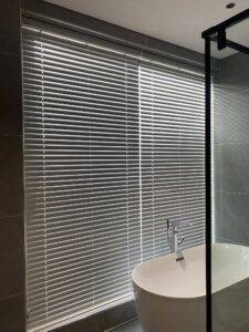 Công trình lắp rèm sáo nhôm ở Thanh Hoá Công trình lắp rèm sáo nhôm ở Thanh Hoá