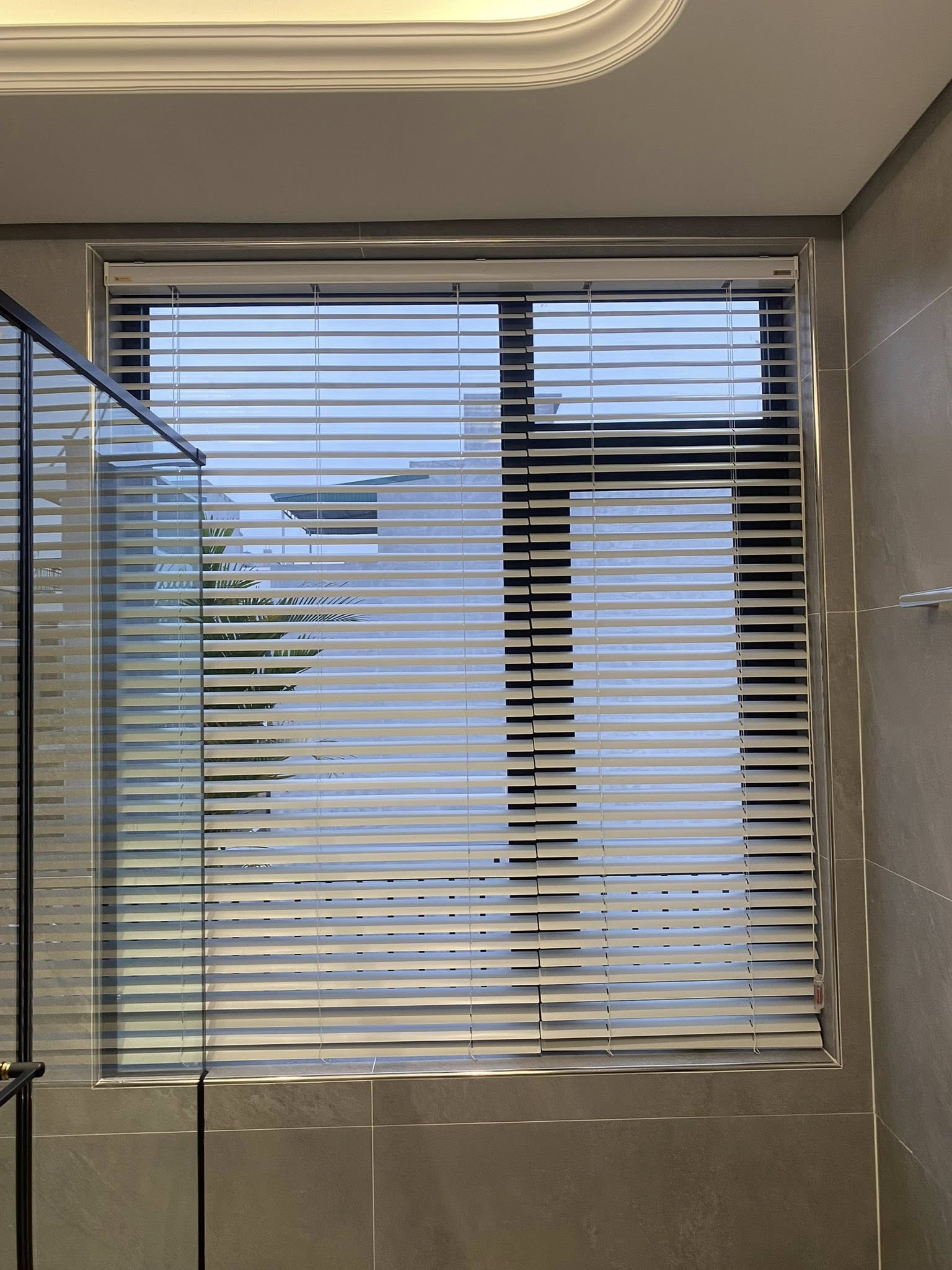 Công trình lắp rèm sáo nhôm ở Thanh Hoá Công trình lắp rèm sáo nhôm ở Thanh Hoá