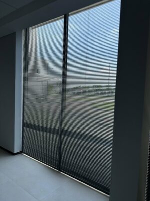 Rèm sáo nhôm ở Thanh Hoá màu đen