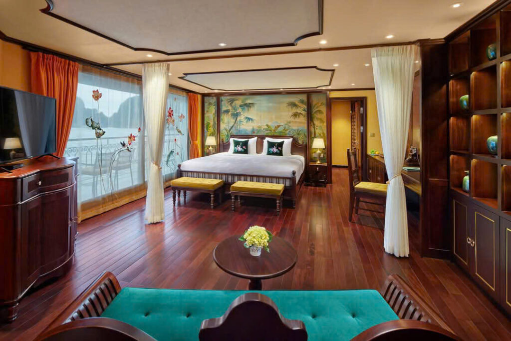 Rèm thêu ở Thanh hoá