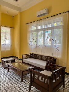 Rèm thêu ở Thanh hoá