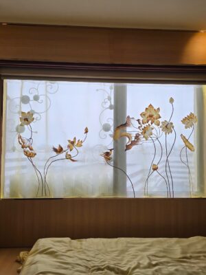 Rèm voan thêu hoa sen ở Thanh Hoá