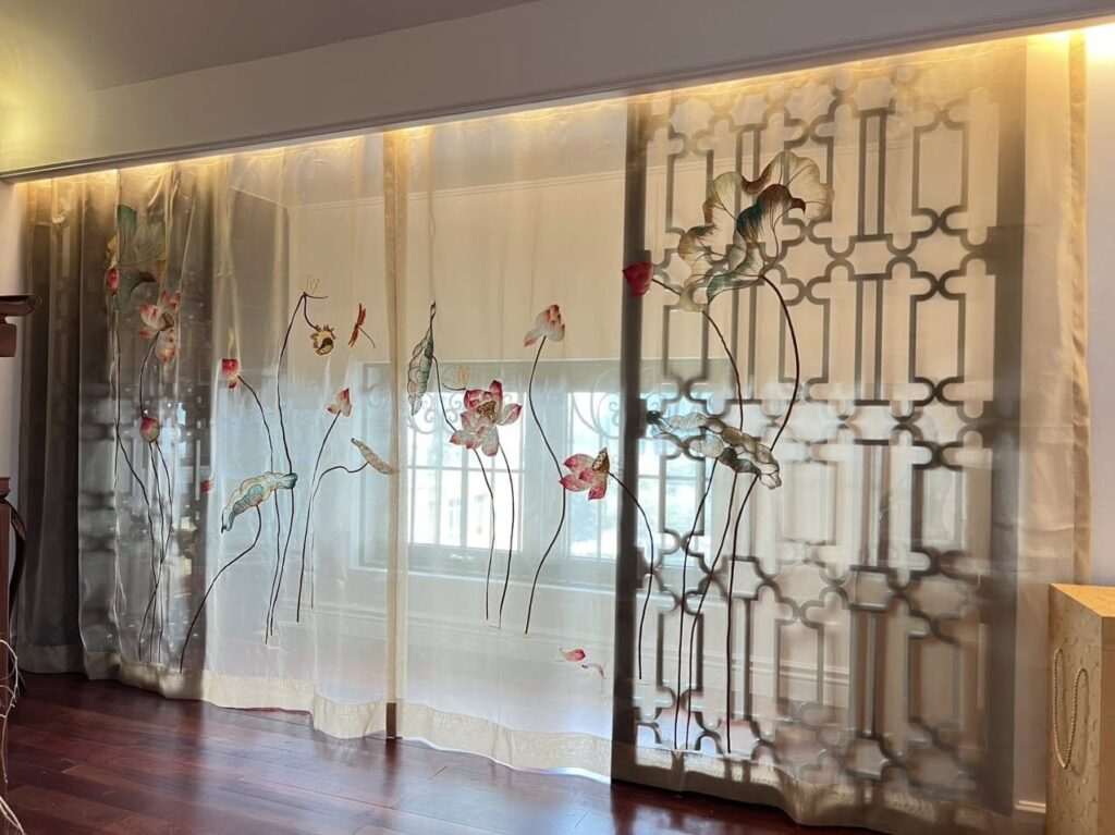 Rèm thêu Thanh Hoá