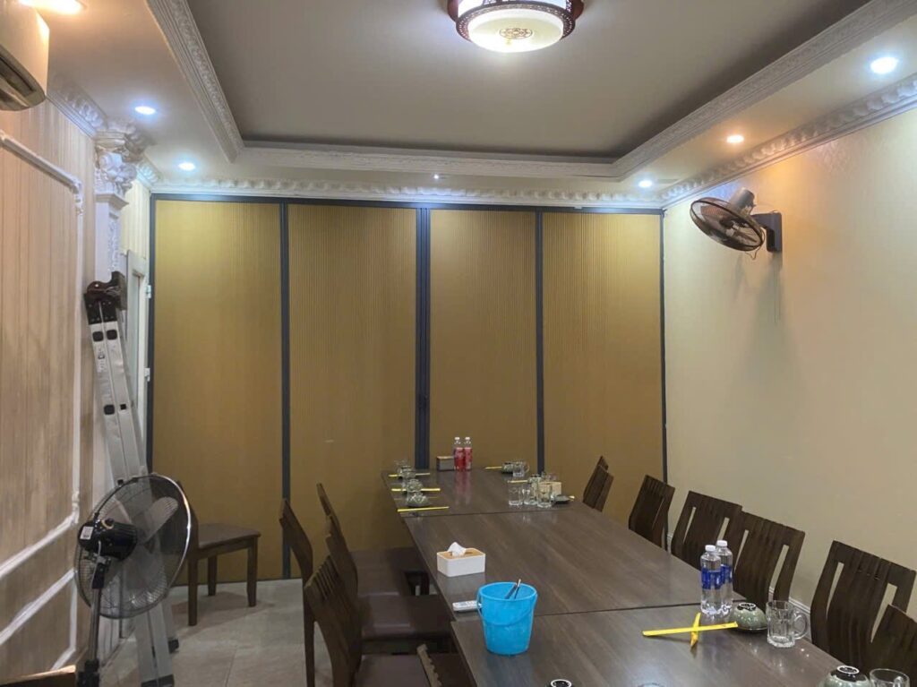 Màn rèm tổ ong ngăn phòng ở Thanh Hoá