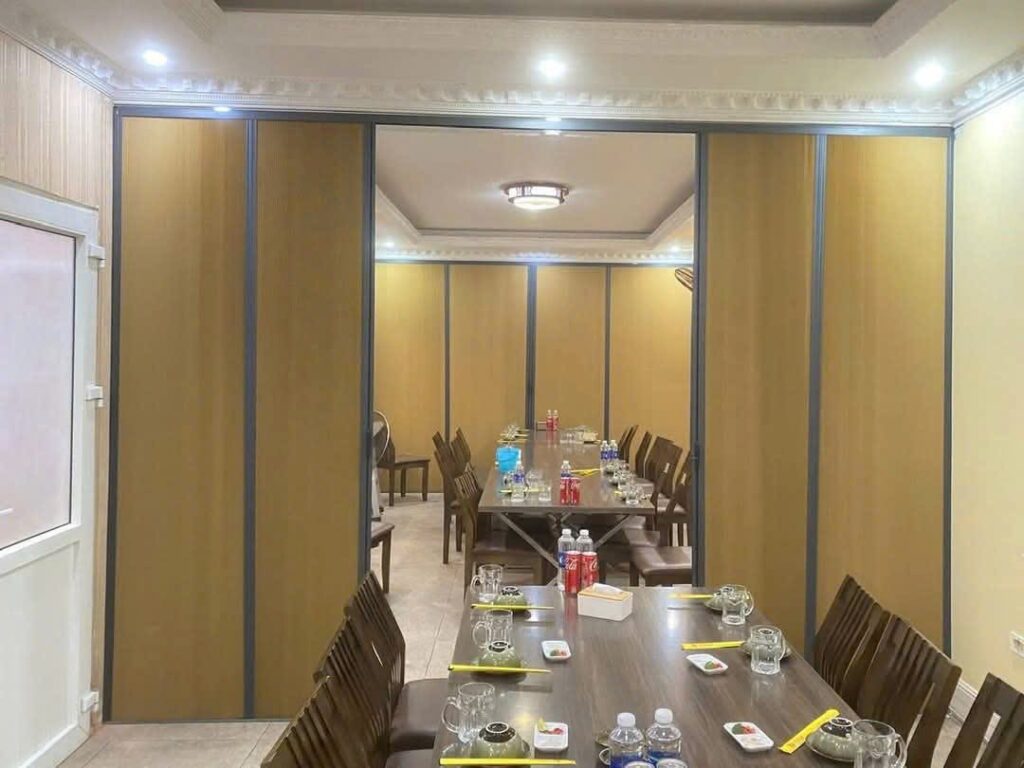 Màn rèm tổ ong ngăn phòng ở Thanh Hoá