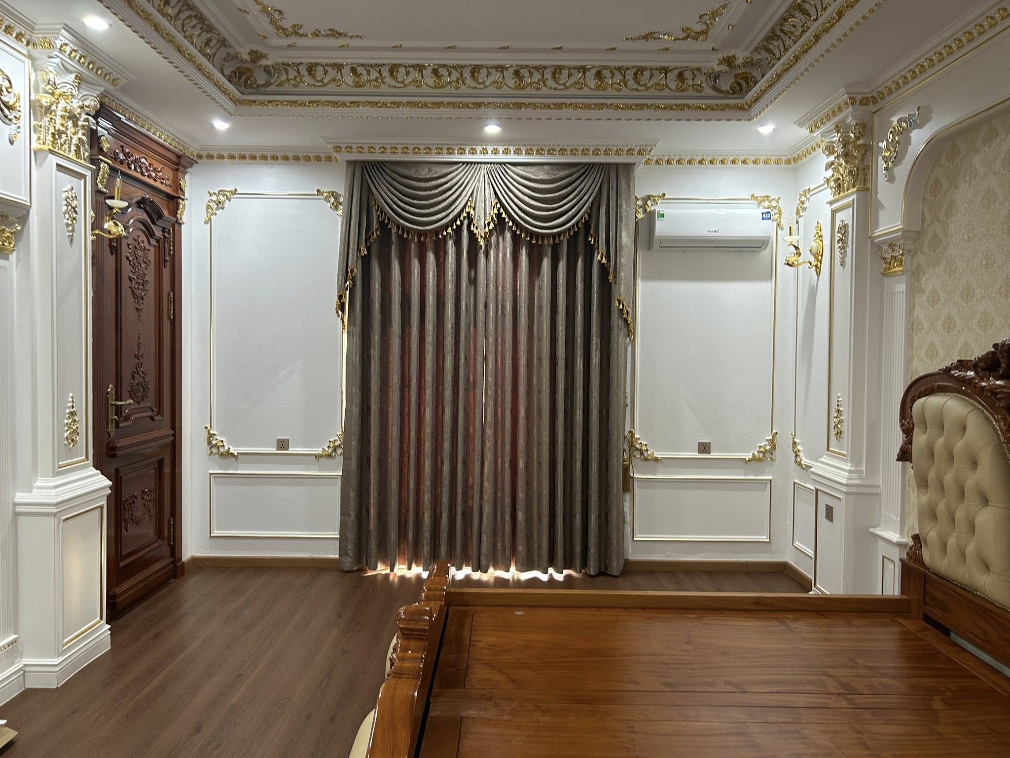 Mẫu rèm vải tân cổ điển ở Thanh Hoá Mẫu rèm vải tân cổ điển ở Thanh Hoá