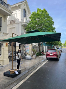 Ô dù che nắng lệch tâm vuông 3m ở Nghi Sơn Ô dù che nắng lệch tâm vuông 3m ở Nghi Sơn